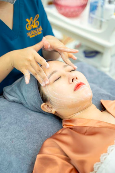 XUÂN HÀ BEAUTY CLINIC