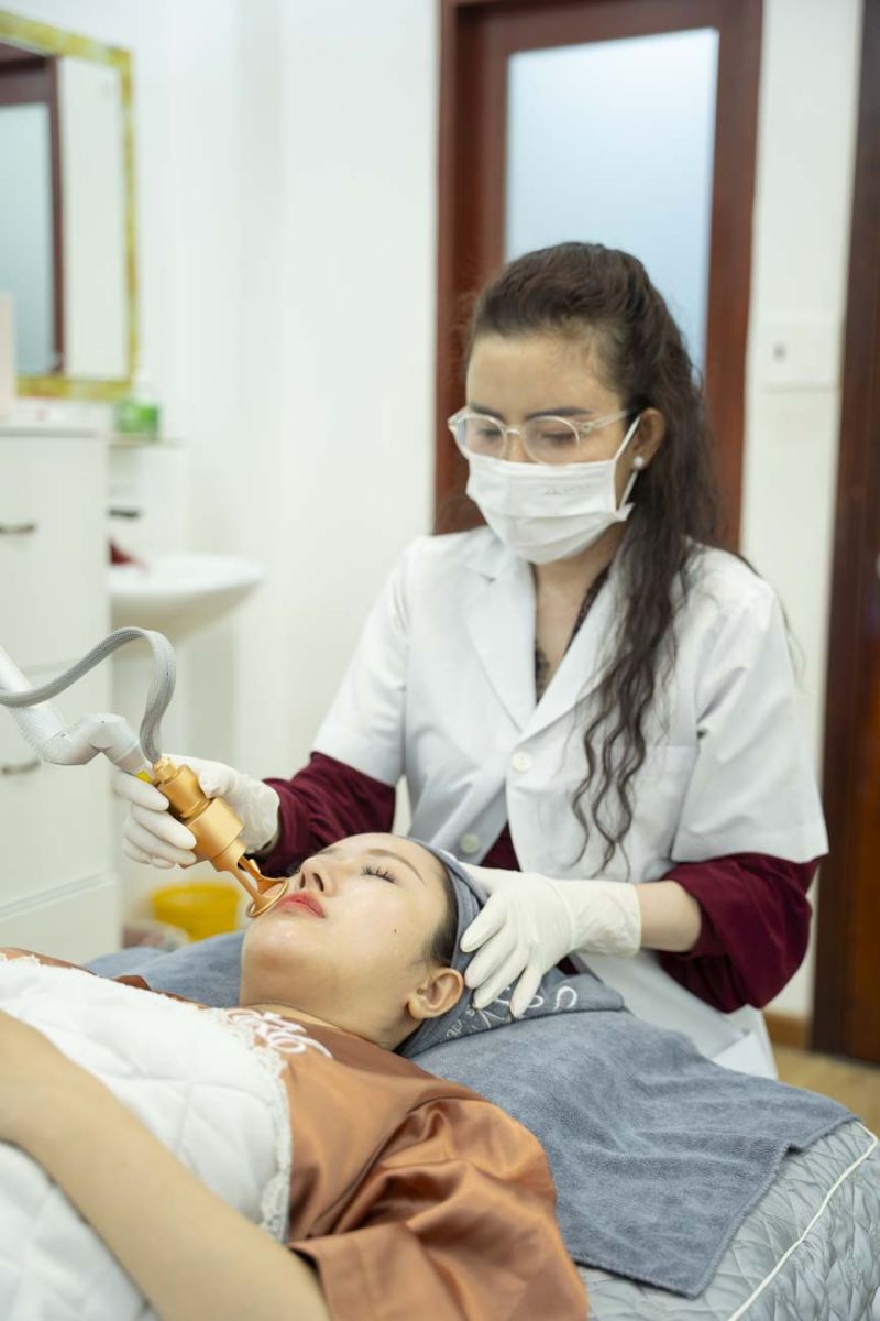 Spa Trị Mụn Thâm Bình Tân – Địa chỉ uy tín tại Xuân Hà Beauty Clinic cho làn da sáng mịn